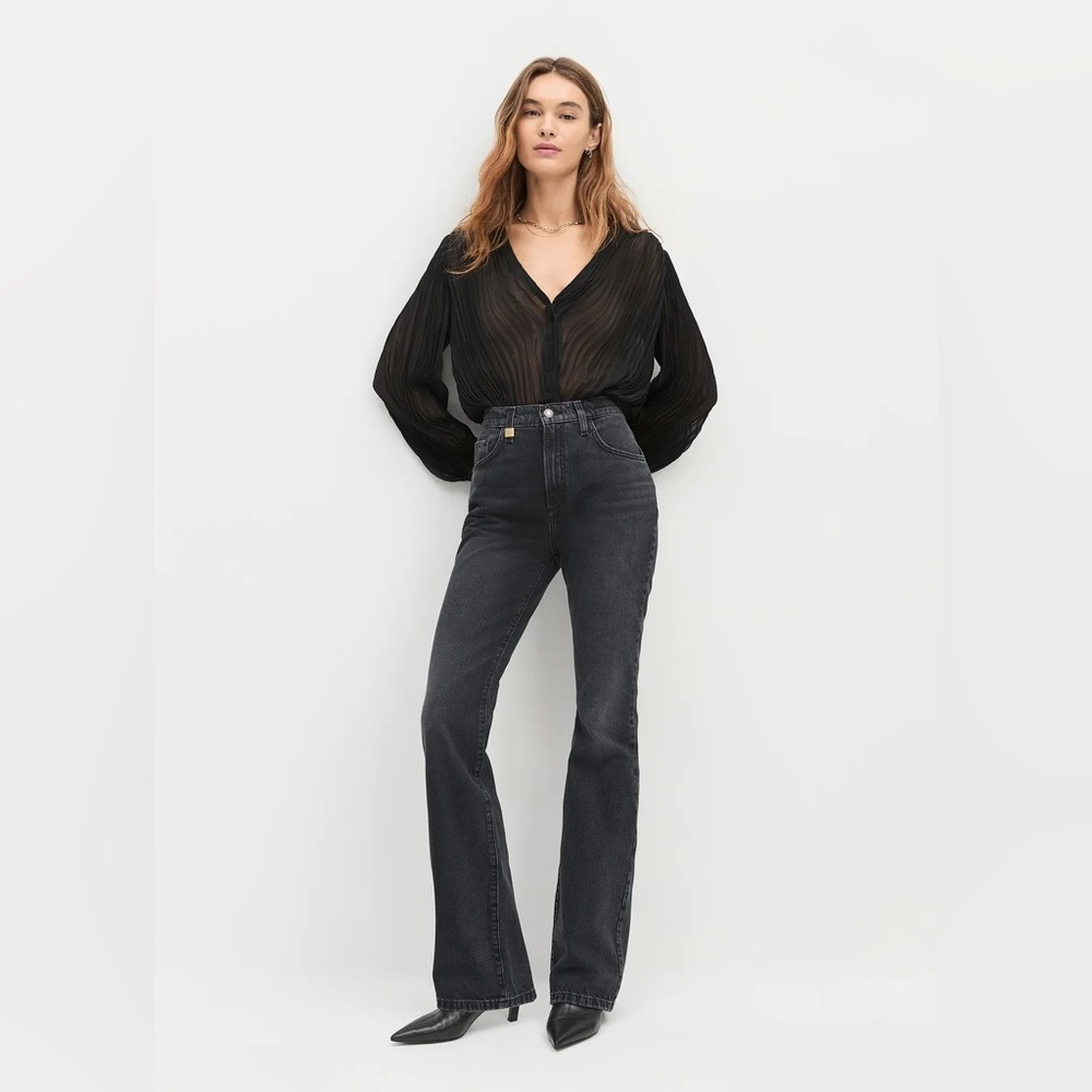 FAVORITE DAUGHTER 
THE VALENTINA | MAYFIELD